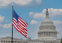 美股再创新高，鳄王达利欧警告：AI泡沫正形成，黄金是美元霸权的终结者？