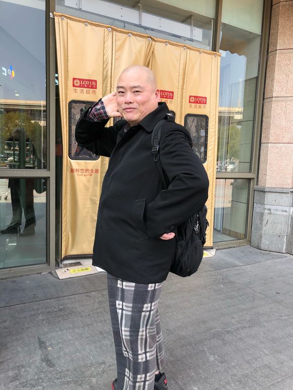 百度胖老师吧上海市公安局轨道交通分局石宇玉老师求救 微信抖音快手百度贴吧百科图片视频知道搜索上海胖老  ...