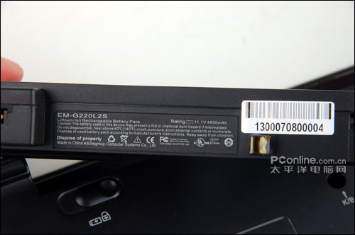 979965_s14.jpg