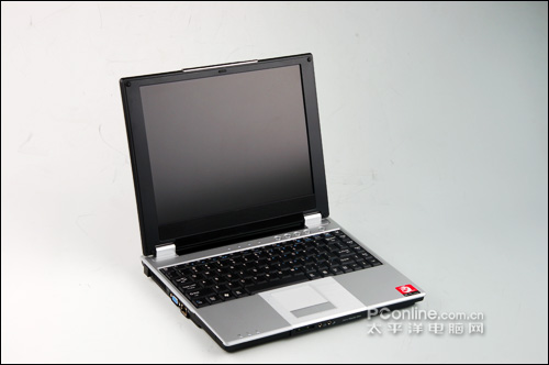 979965_s1.jpg